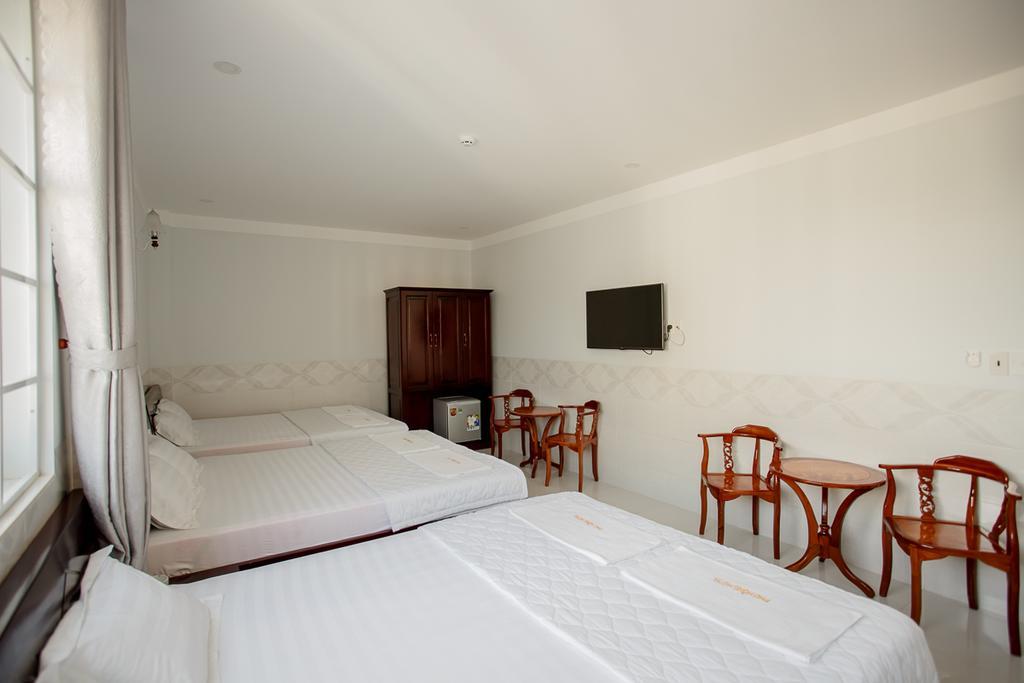 KHÁCH SẠN PHÚ HỒNG PHÚ QUỐC / KHÁM PHÁ PQ TRAVEL