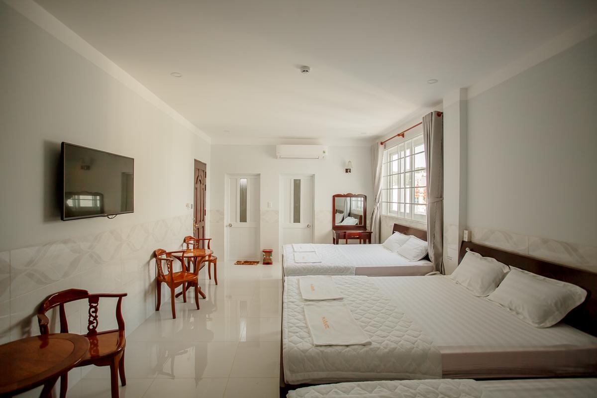 KHÁCH SẠN PHÚ HỒNG PHÚ QUỐC / KHÁM PHÁ PQ TRAVEL