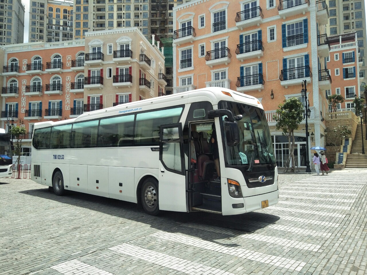 Thuê xe 45 chỗ tại Phú Quốc