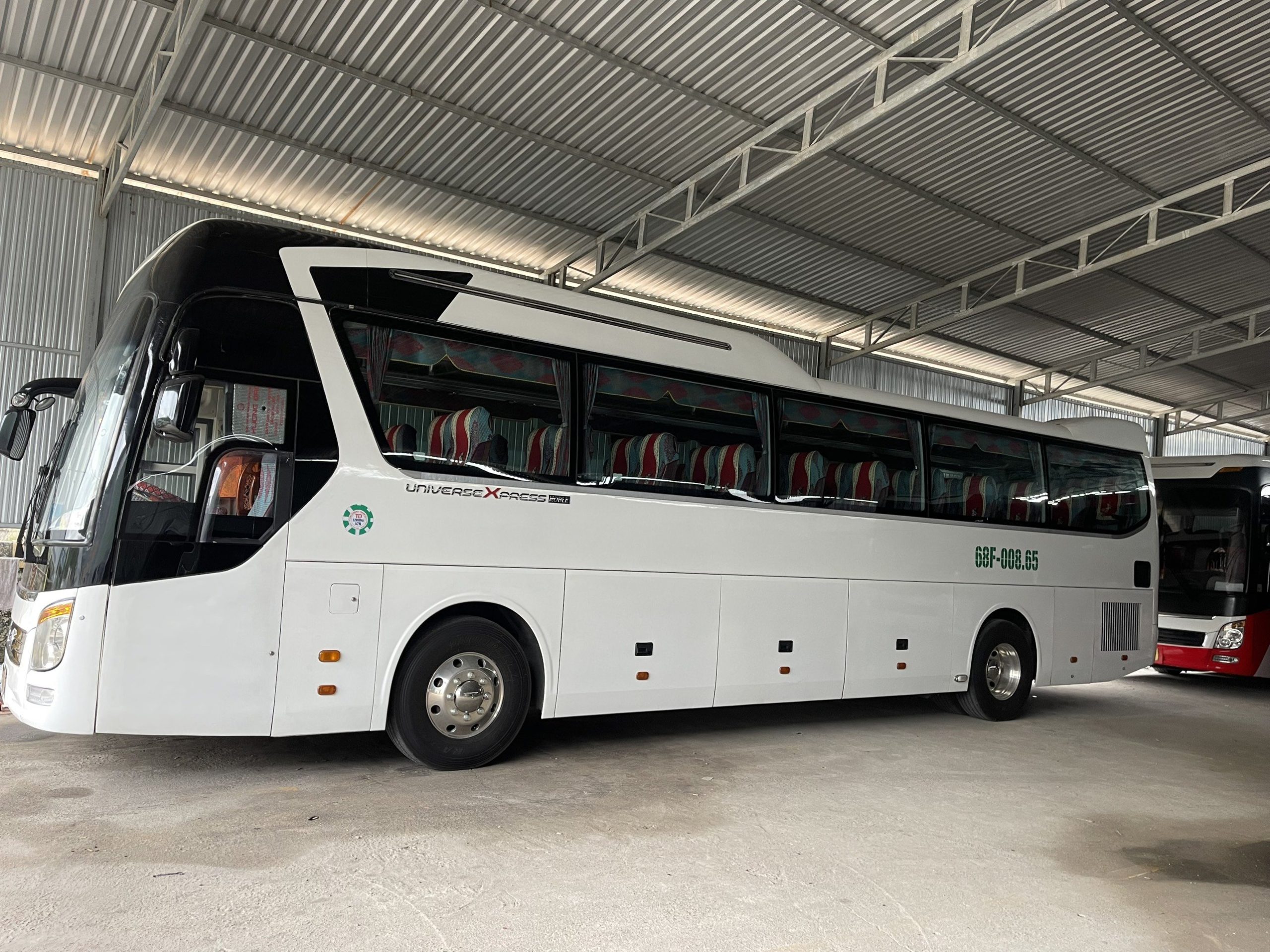 Thuê xe 45 chỗ tại Phú Quốc