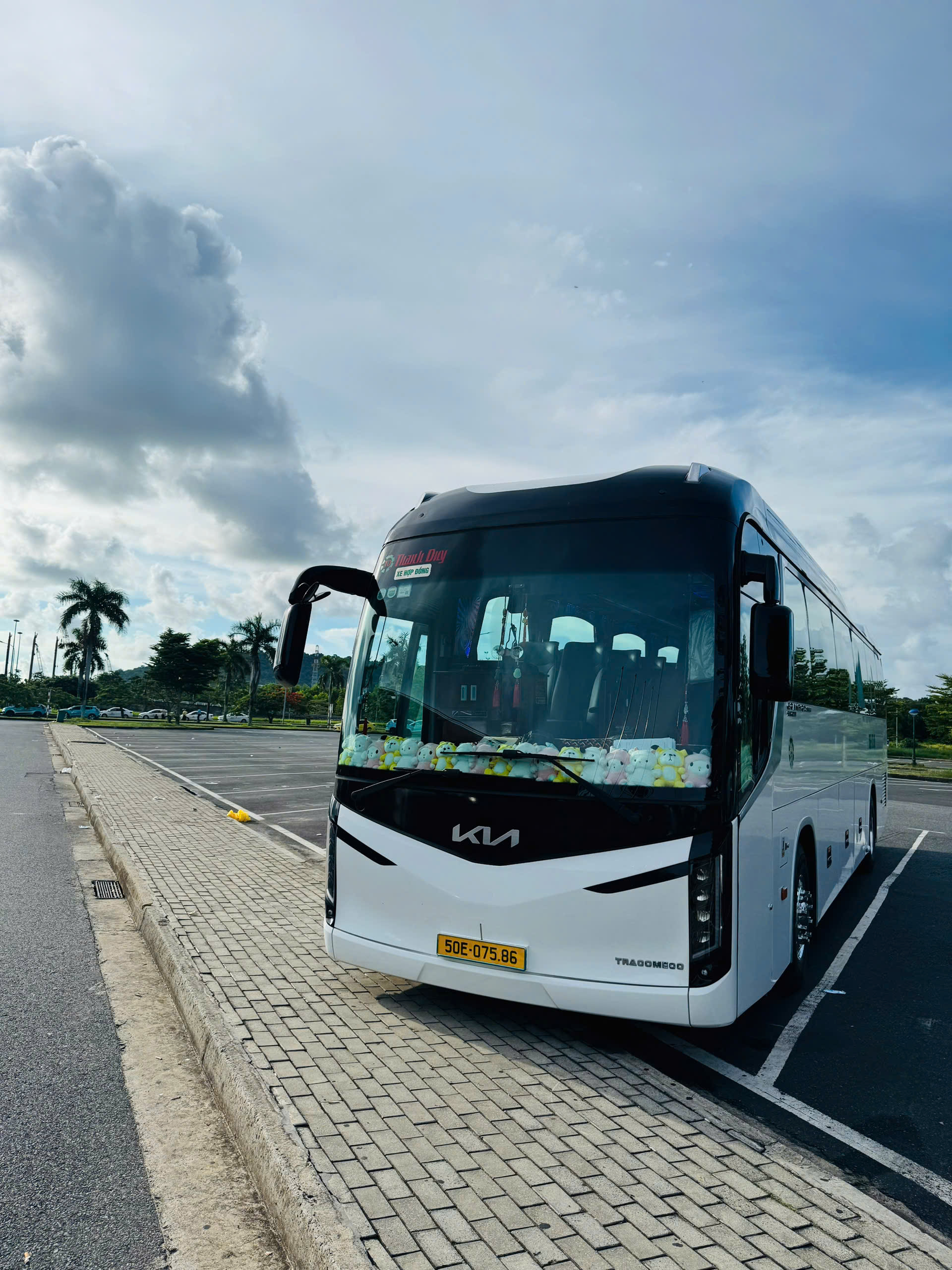 Thuê xe 45 chỗ tại Phú Quốc